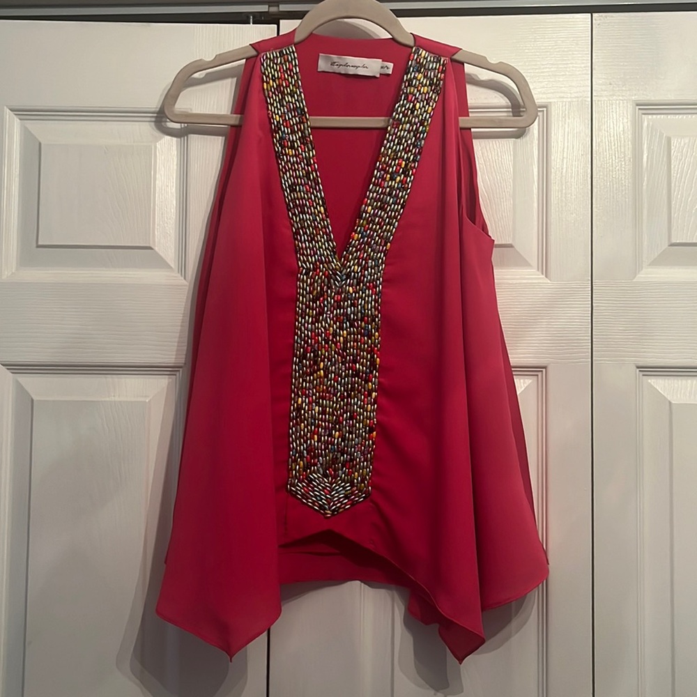 Tbags LA hot pink sleeveless shirt with beading. Size XS